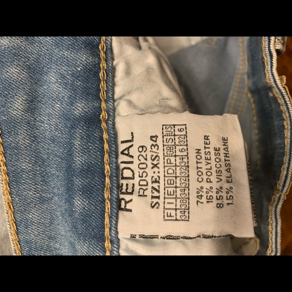 Jeans - Picture 6 of 7